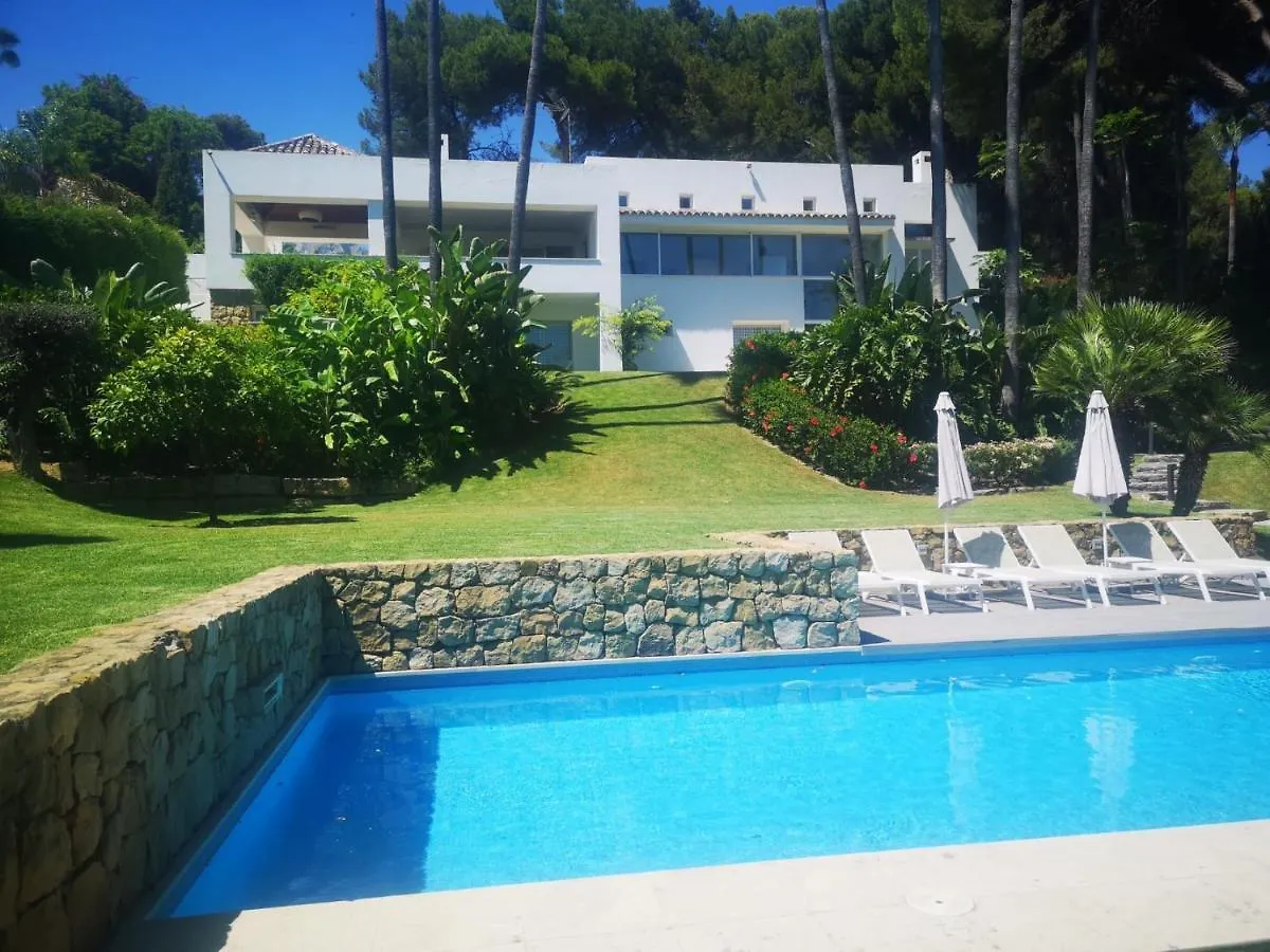 Villa Nagueles Marbella